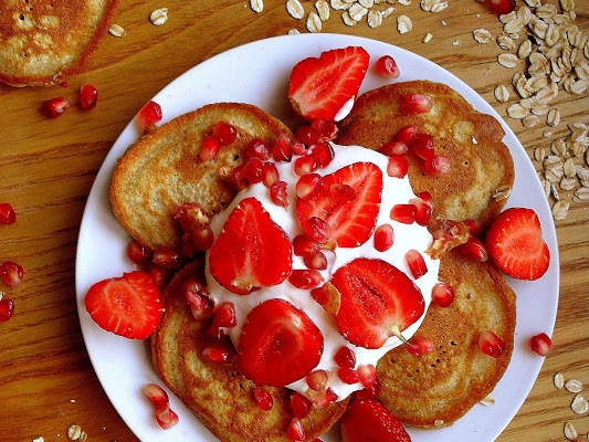 Jogurtowo-owsiane placuszki / Oatmeal Yoghurt Pancakes