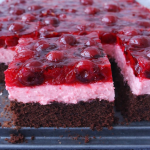 Ciasto Wiśniowy Sad z...