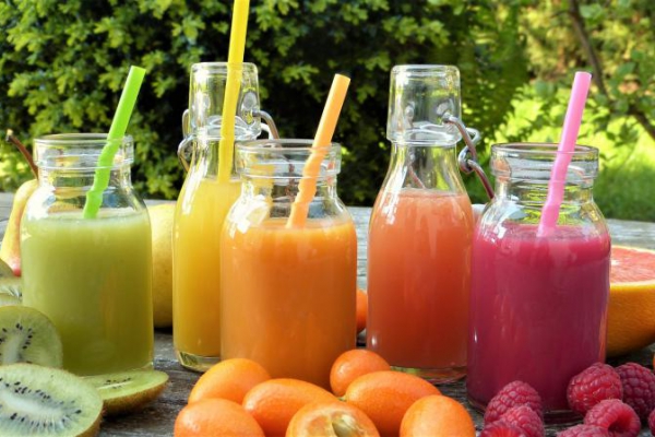 Jakie soki owocowe warto pić?
