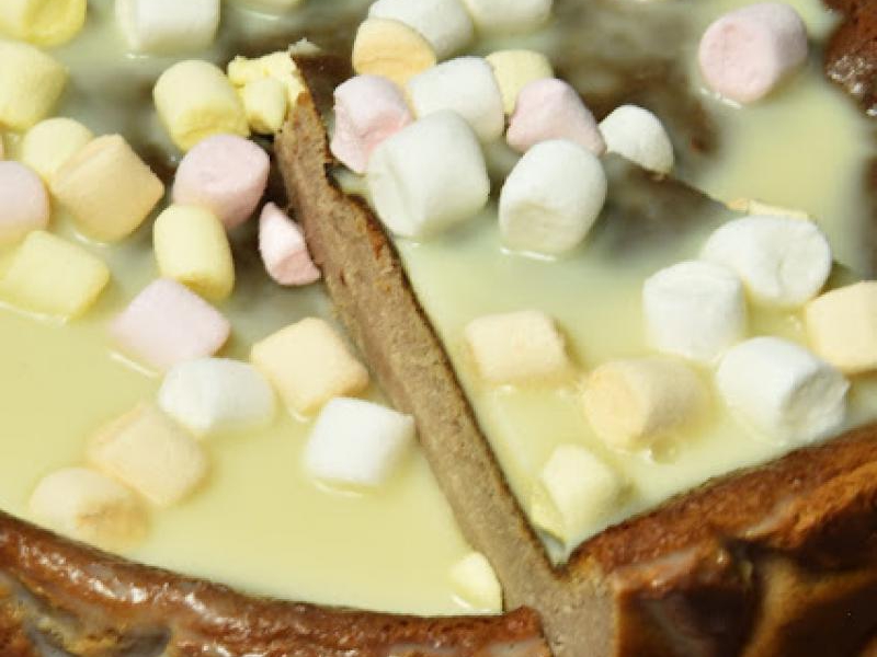 Sernik s mores z piankami