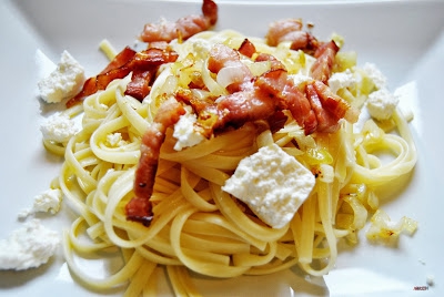 Spaghetti z białym serem