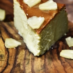 Sernik matcha & ananas
