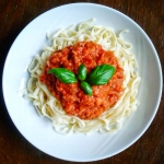 Spaghetti bolognese,...