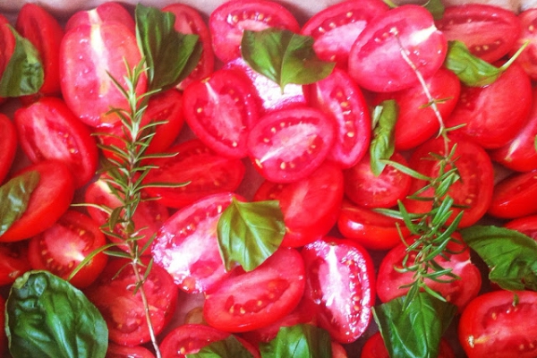 Czas na przetwory : Sos z pieczonych pomidorów z blendera, bez obierania !