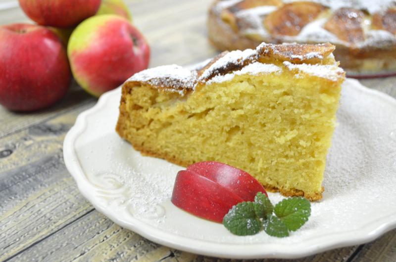 Ciasto kefirowe z jabłkami i cynamonem + film