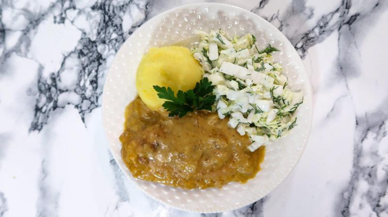 Kurczak w sosie cebulowym + film