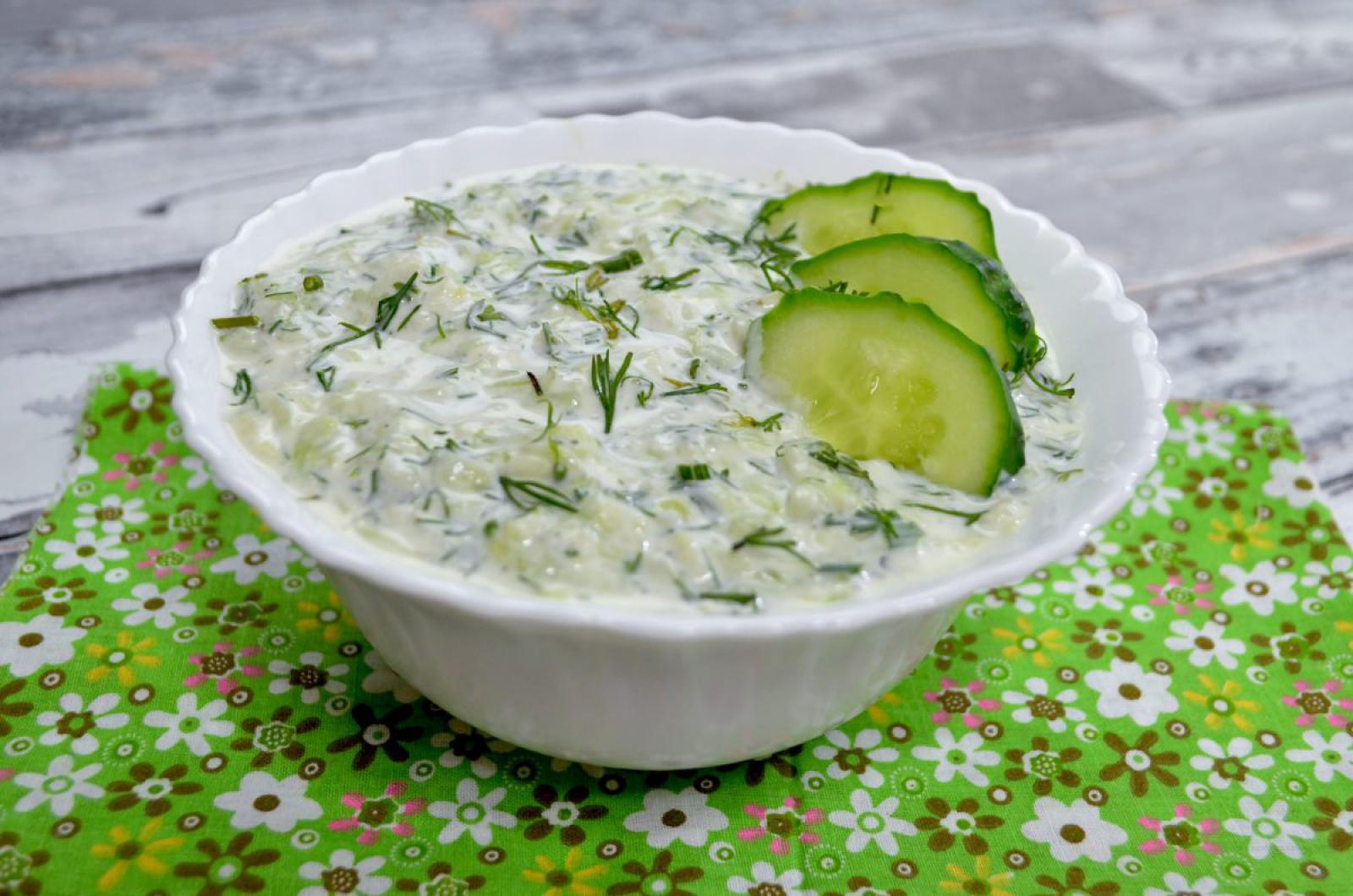 Sos tzatziki + film