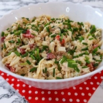 Sałatka z makaronem i...