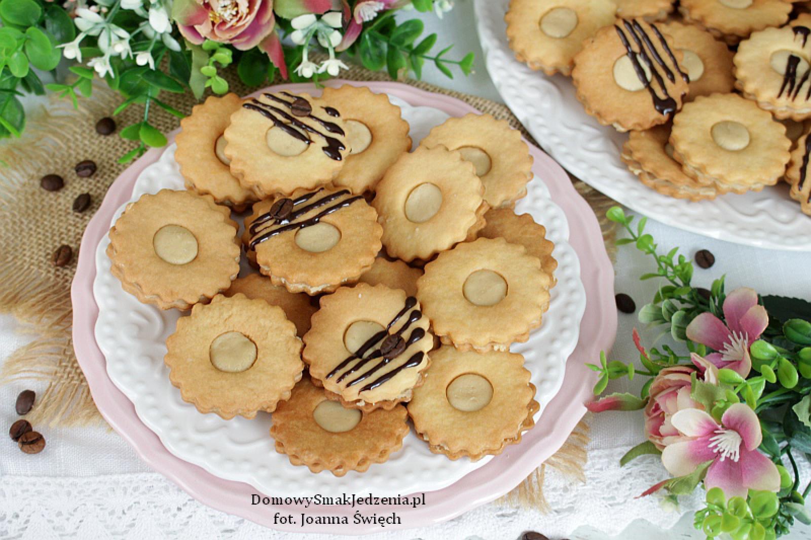 ciasteczka z kremem kawowym