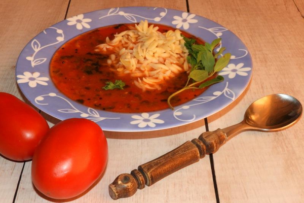 Pomidorowy rasam - tomato rasam - przysmak z Tamilnadu