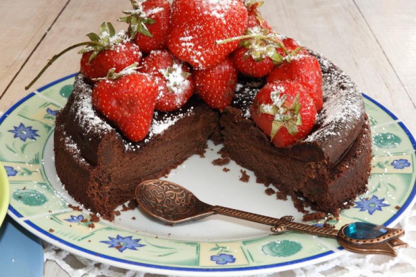 Szwedzkie ciasto czekoladowe bez mąki - Kladdkaka