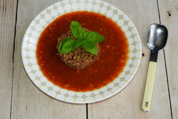 Zupa grzybowo - pomidorowa z kaszą