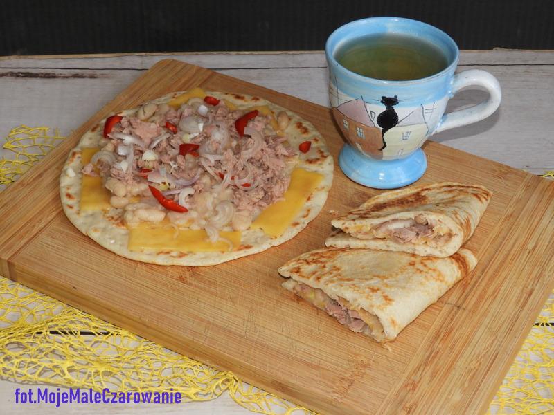 Placek z fasolą i tuńczykiem