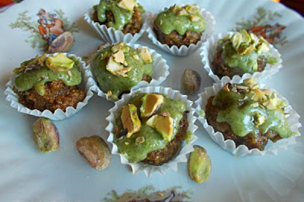 Pistacjowe pralinki - Pistachio Pralines Recipe - Bonbon ai pistacchi