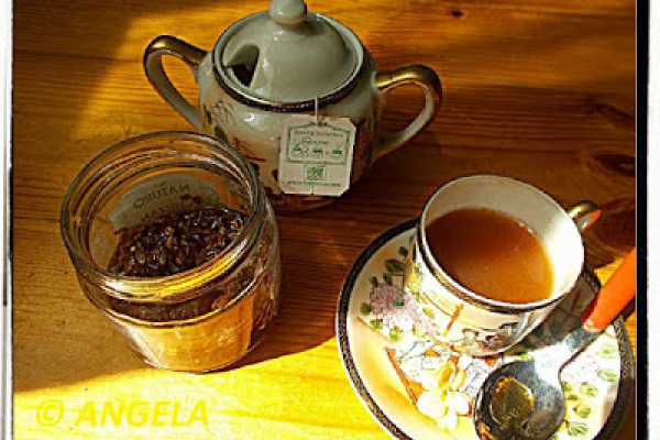 Herbatka z miodem i cynamonem - Honey And Cinnamon Tea - Te al miele e cannella