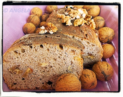 Chleb z orzechami włoskimi na miodzie - Walnut & Honey Bread Recipe - Pane alle noci e miele