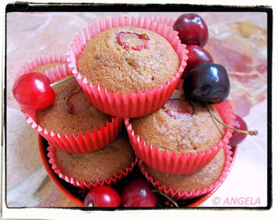 Owocowe babeczki z cynamonem - Fruit and Cinnamon Muffins - Muffin integrali alla frutta e cannella