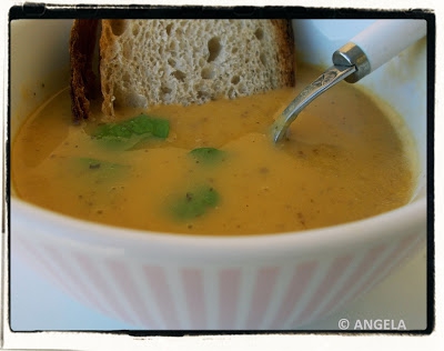 Krem z grochu czyli miksowana grochówka - Split Peas Soup Recipe - Minestra di piselli spezzati cremosa