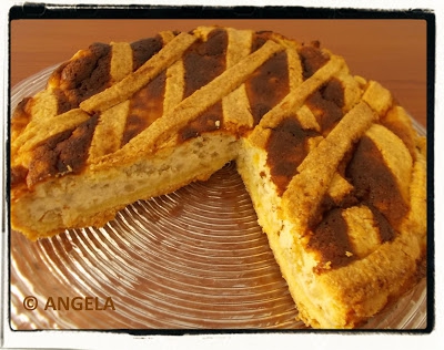 Pastiera (tradycyjny neapolitański sernik) - Pastiera (traditional Neapolitan cheese cake) - Pastiera napoletana