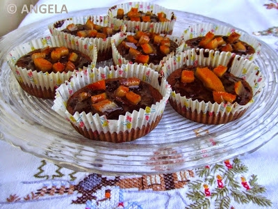 Piernikowe muffiny pomarańczowo-marchwiowe/ Orange & carrot spiced muffins/ Muffin speziati di Natale alla carota ed arancia