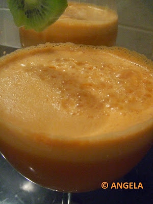 Sok jabłkowo-marchwiowo-pomarańczowo-cytrynowy - Fruit & vegetables fresh squized juice - Spremuta di carote, mele, arancia e limone