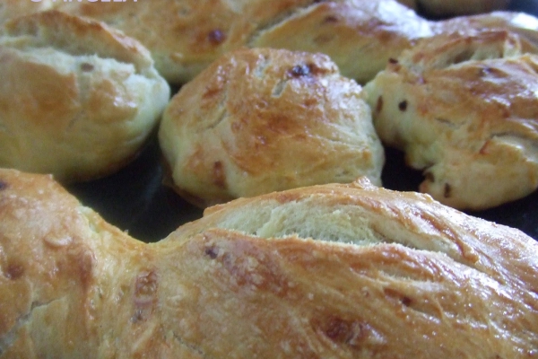Bułki/lingi cebulowe - Onion bread - Pane alla cipolla e formaggio