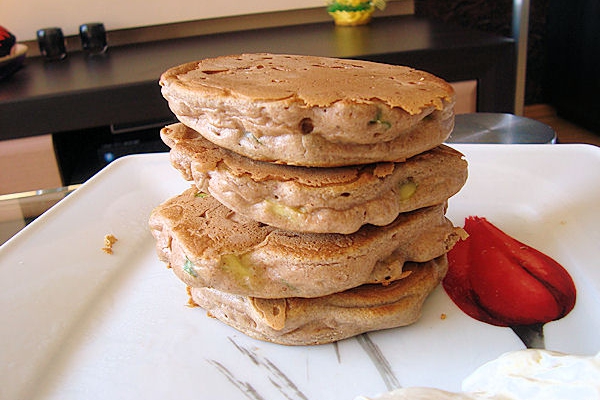 133. Miodowo-cynamonowe żytnie pancakes z cukinią