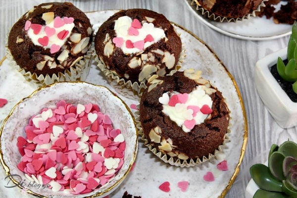 Walentynkowe muffinki z serduszkiem