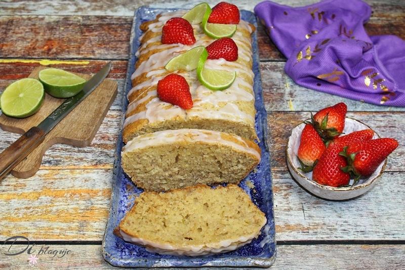 Babka limonkowa z kaszą jęczmienną pęczak