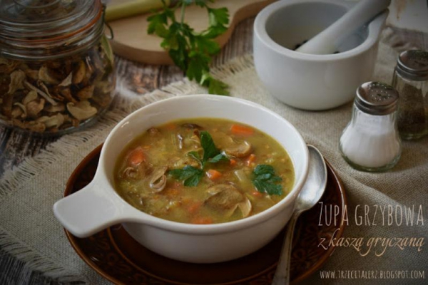 Zupa grzybowa z kaszą gryczaną – kuchnia podkarpacka