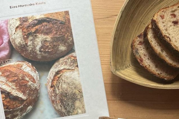 „Mąka i czas” oraz „Chleb i okruszki” - dwie świetne książki o wyrabianiu domowego pieczywa!