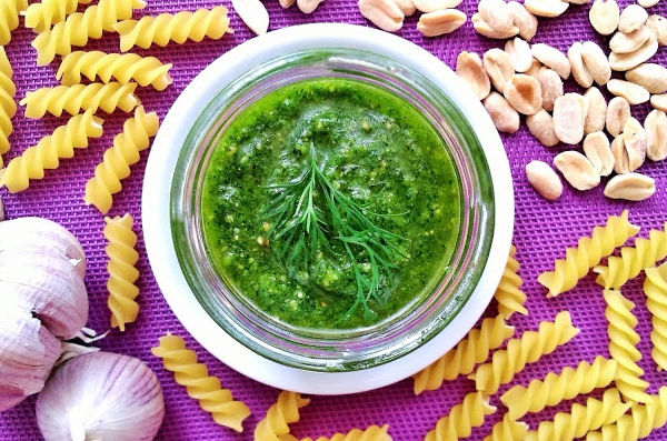 Pesto koperkowe