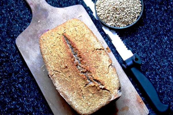Prosty chleb z kaszy gryczanej niepalonej (Vege & Gluten free)