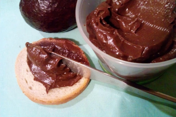 Krem czekoladowy z awokado-FIT nutella