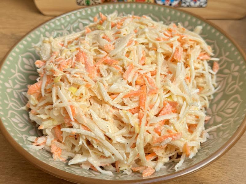 Surówka coleslaw do obiadu