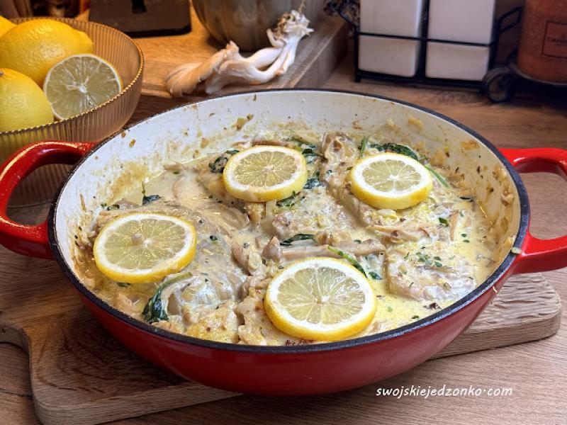 Dorsz z boczniakami w sosie cytrynowo - śmietanowym