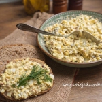 Sałatka jajeczna z...