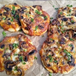 Pizzerinki z pieczarkami...