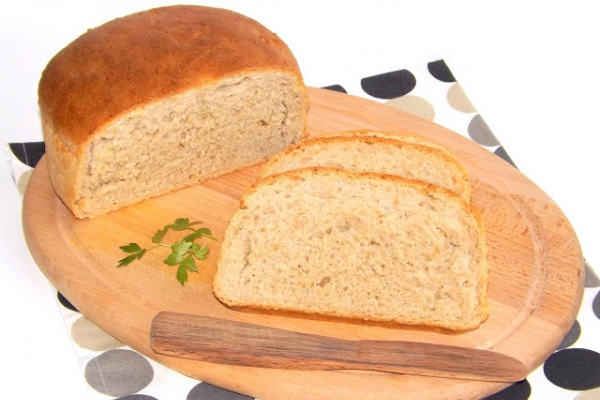 Chleb pszenno - żytni z otrębami owsianymi.