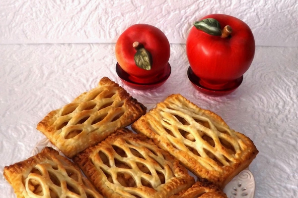 Francuskie ciasteczka z jabłkami
