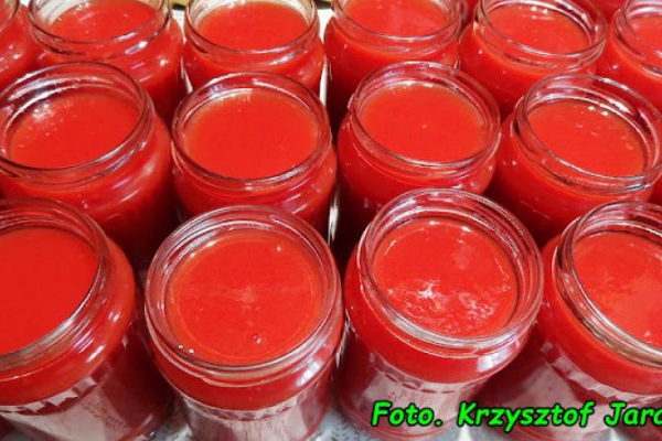 Zdrowy sok z pomidorów ( na zimę ).