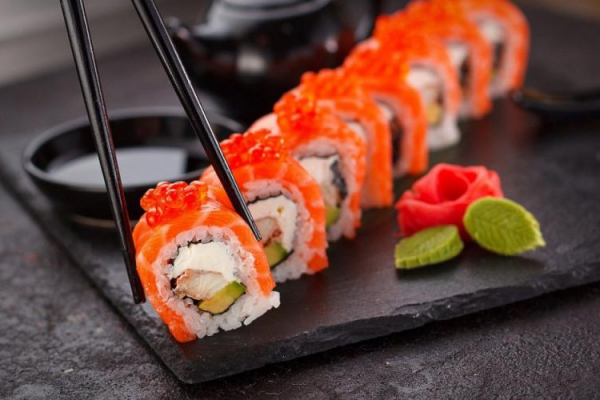 Gdzie kręcą najlepsze sushi w Krakowie?