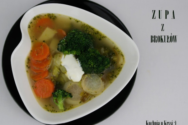 Zupa z brokułów, z warzywami