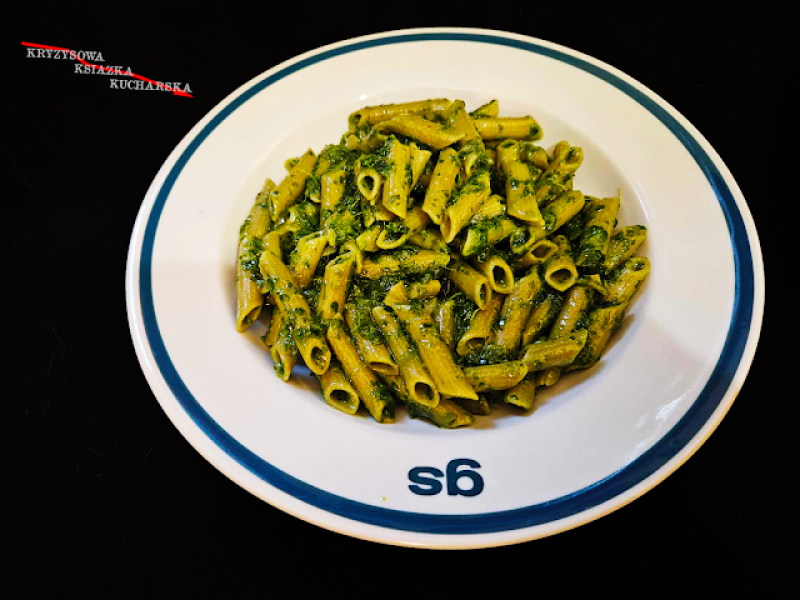 Pasta al pesto di rucola