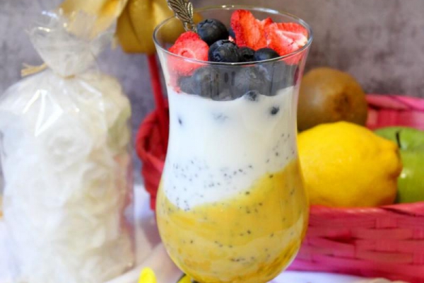 Pucharek mango chia – pełen zdrowia i smaku