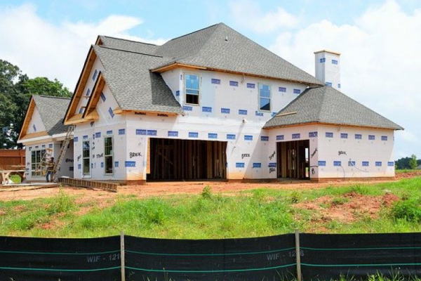 Jak bezpiecznie budować dom?