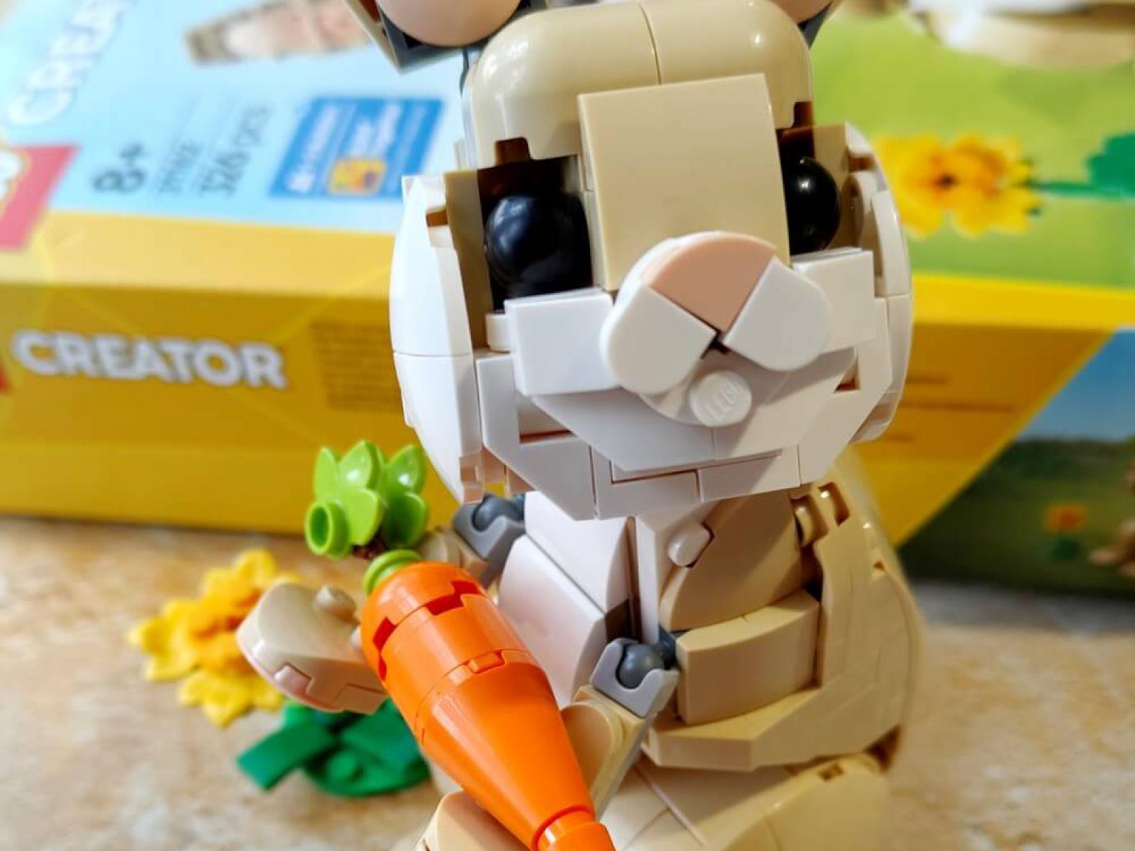 LEGO Uroczy króliczek