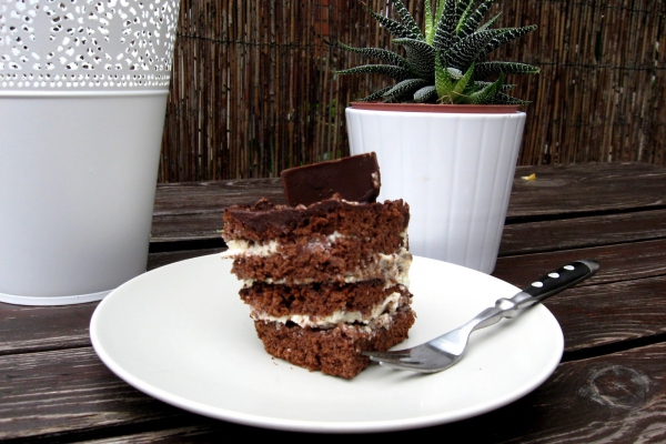 Tort miętowo – czekoladowy