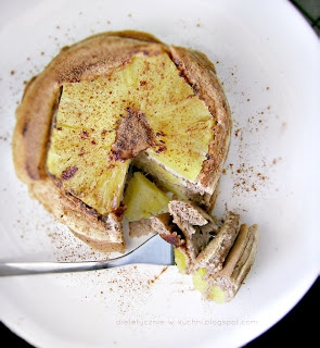 Lekkie ananasowe upside down pancakes