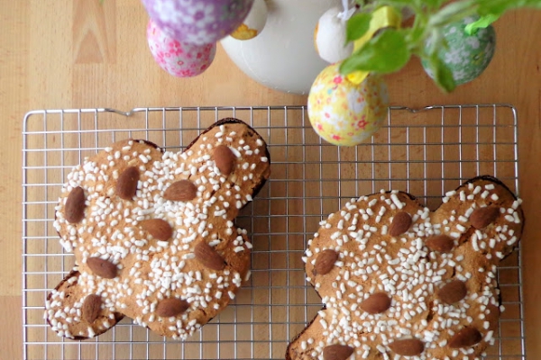 Radosnych Świąt Wielkanocnych (Buona Pasqua)